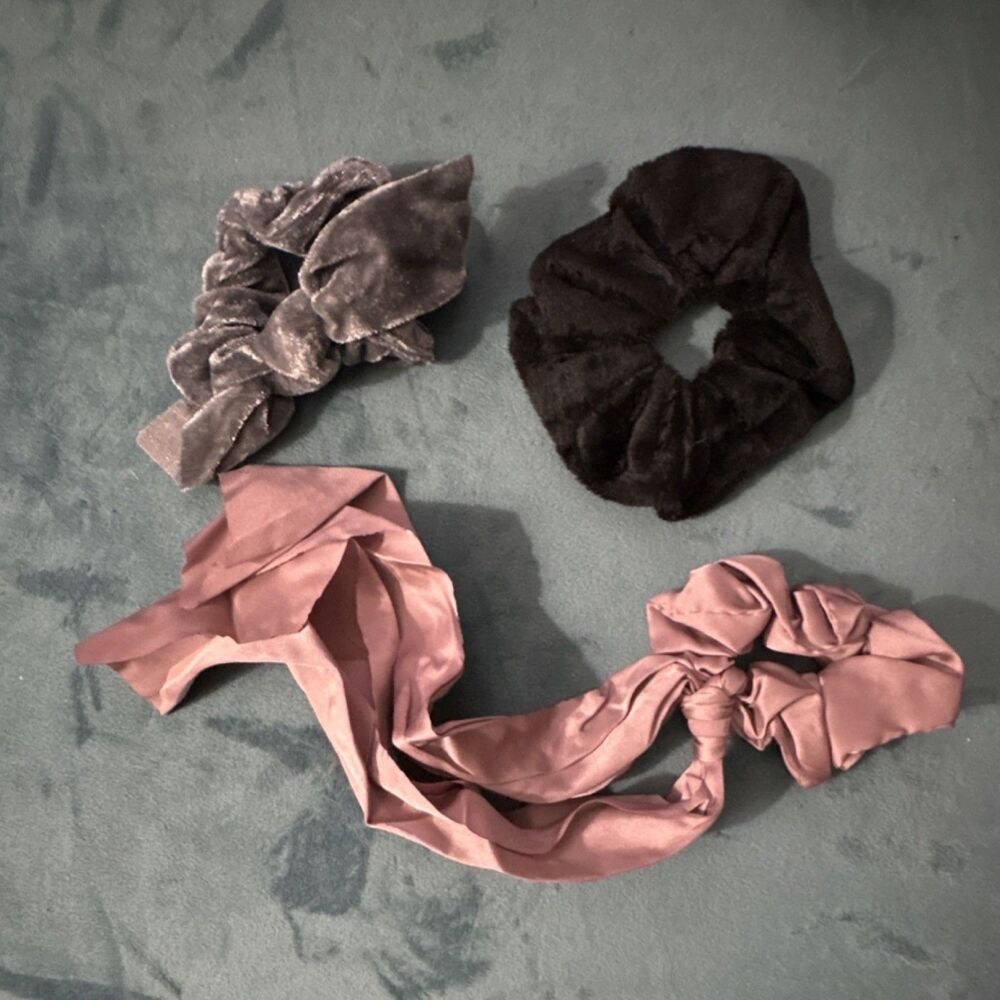 3 Pack Fabric Scrunchie Hair Ties w/ Scarf Bow - Pink Gray Black